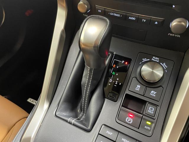 ＮＸ ＮＸ３００ｈ　Ｉパッケージ　モデリスタエアロ　茶革シート　純正ナビＴＶ　バックカメラ　三眼ＬＥＤ　ヘッドアップＤ　パワーシート／ヒーター／クーラー　ハンドルヒーター　電動リアゲート　レーダーＣ　衝突軽減Ｂ　ＬＫＡ　ＢＳＭ（36枚目）