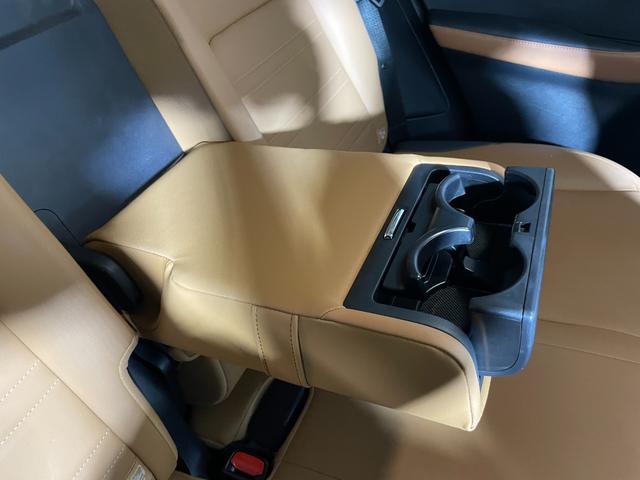 ＮＸ ＮＸ３００ｈ　Ｉパッケージ　モデリスタエアロ　茶革シート　純正ナビＴＶ　バックカメラ　三眼ＬＥＤ　ヘッドアップＤ　パワーシート／ヒーター／クーラー　ハンドルヒーター　電動リアゲート　レーダーＣ　衝突軽減Ｂ　ＬＫＡ　ＢＳＭ（42枚目）