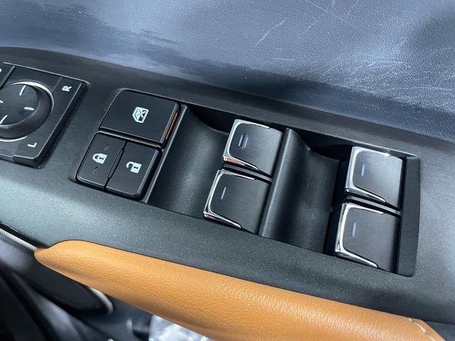 ＮＸ ＮＸ３００ｈ　Ｉパッケージ　モデリスタエアロ　茶革シート　純正ナビＴＶ　バックカメラ　三眼ＬＥＤ　ヘッドアップＤ　パワーシート／ヒーター／クーラー　ハンドルヒーター　電動リアゲート　レーダーＣ　衝突軽減Ｂ　ＬＫＡ　ＢＳＭ（49枚目）