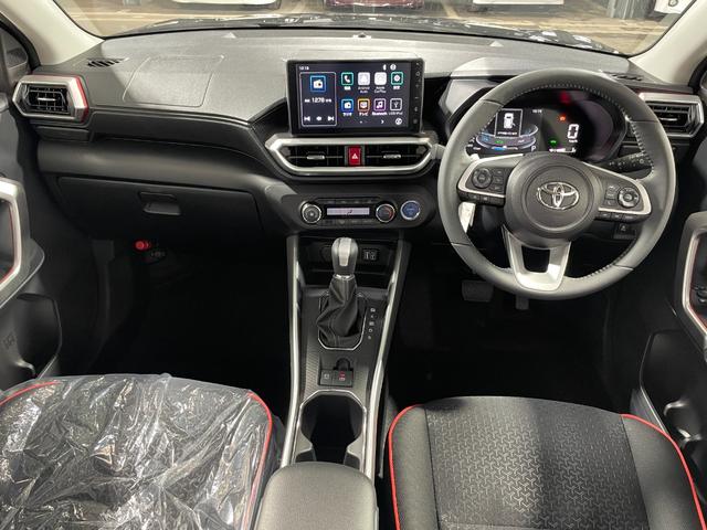 ライズ Ｚ　登録済未使用車　純正９ｉｎｃＤオーディオ　バックカメラ　シートヒーター　レーダークルコン　衝突軽減ブレーキ　レーンアシスト　スマートキー　プッシュスタート　クリアランスソナー（3枚目）