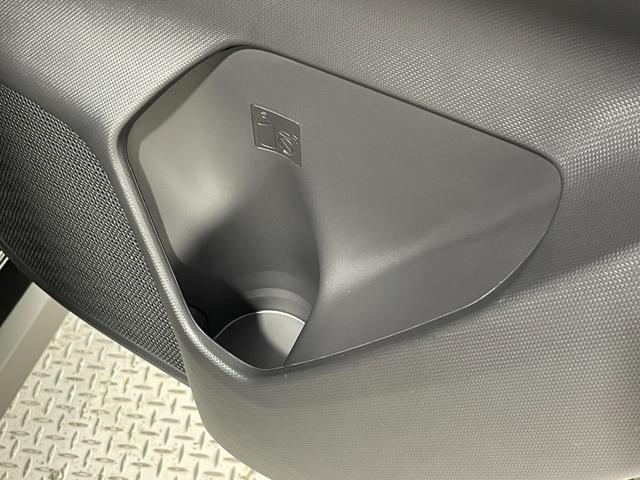 ライズ Ｚ　登録済未使用車　純正９ｉｎｃＤオーディオ　バックカメラ　シートヒーター　レーダークルコン　衝突軽減ブレーキ　レーンアシスト　スマートキー　プッシュスタート　クリアランスソナー（31枚目）