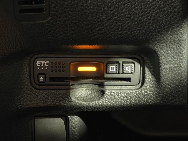 Ｎ－ＢＯＸカスタム Ｇ・Ｌホンダセンシング　純正ナビＴＶ　バックカメラ　両側パワースライドドア　レーダークルコン　衝突軽減ブレーキ　レーンアシスト　スマートキー　プッシュスタート　アイドリングストップ　オートライト　ＥＴＣ（10枚目）