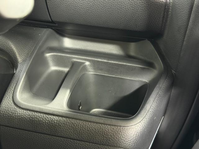 Ｎ－ＢＯＸカスタム Ｇ・Ｌホンダセンシング　純正ナビＴＶ　バックカメラ　両側パワースライドドア　レーダークルコン　衝突軽減ブレーキ　レーンアシスト　スマートキー　プッシュスタート　アイドリングストップ　オートライト　ＥＴＣ（37枚目）