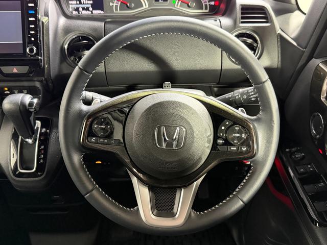 Ｎ－ＢＯＸカスタム Ｇ・Ｌターボホンダセンシング　純正８ｉｎｃナビＴＶ　バックカメラ　両側パワースライドドア　ハーフレザー　レーダークルコン　衝突軽減ブレーキ　レーンアシスト　スマートキー　プッシュスタート　オートライト　ドライブレコーダー　ＥＴＣ（12枚目）