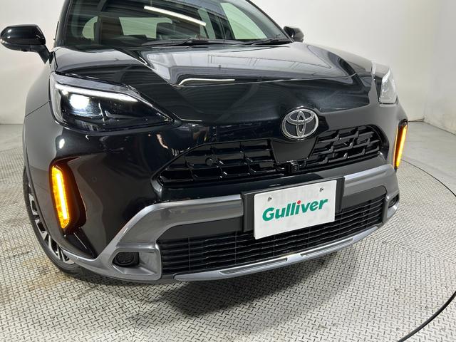 ヤリスクロス ハイブリッドＺ　アドベンチャー　登録済未使用車　純正ナビＴＶ　３６０カメラ　Ｂｌｕｅｔｏｏｔｈ　ＨＤＭＩ　レーダークルーズ　衝突軽減Ｂ　レーンアシスト　ＢＳＭ　クリアランスソナー　パワーシート／ヒーター　ＬＥＤライト（17枚目）