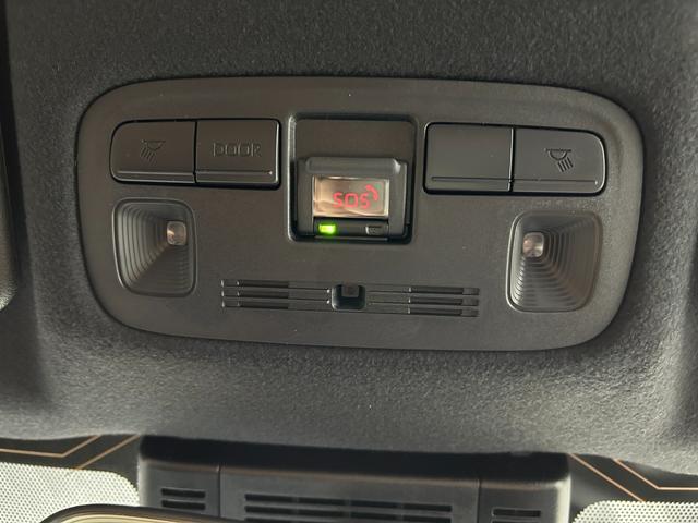 ヤリスクロス ハイブリッドＺ　アドベンチャー　登録済未使用車　純正ナビＴＶ　３６０カメラ　Ｂｌｕｅｔｏｏｔｈ　ＨＤＭＩ　レーダークルーズ　衝突軽減Ｂ　レーンアシスト　ＢＳＭ　クリアランスソナー　パワーシート／ヒーター　ＬＥＤライト（46枚目）