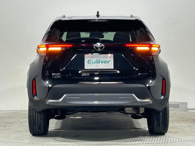 ヤリスクロス ハイブリッドＺ　アドベンチャー　登録済未使用車　純正ナビＴＶ　３６０カメラ　Ｂｌｕｅｔｏｏｔｈ　ＨＤＭＩ　レーダークルーズ　衝突軽減Ｂ　レーンアシスト　ＢＳＭ　クリアランスソナー　パワーシート／ヒーター　ＬＥＤライト（60枚目）