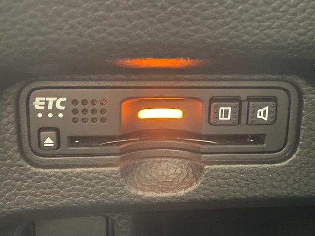 N-BOXカスタム G・Lターボホンダセンシング 純正ナビTV バックカメラ 両側パワースライドドア ハーフレザー レーダークルコン 衝突軽減ブレーキ レーンアシスト スマートキー プッシュスタート アイドリングストップ ドライブレコーダー ETC(9枚目)