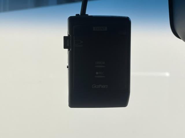 N-BOXカスタム G・Lターボホンダセンシング 純正ナビTV バックカメラ 両側パワースライドドア ハーフレザー レーダークルコン 衝突軽減ブレーキ レーンアシスト スマートキー プッシュスタート アイドリングストップ ドライブレコーダー ETC(23枚目)