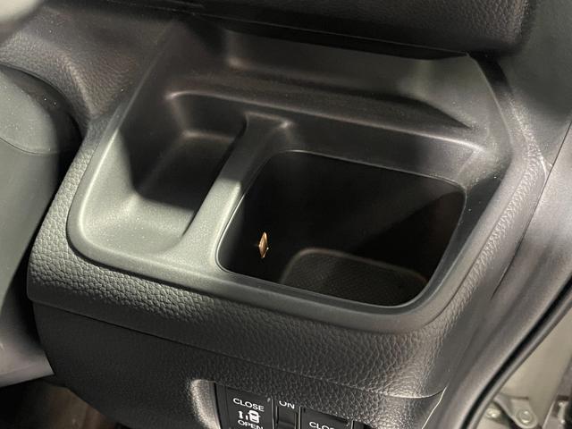 N-BOXカスタム G・Lターボホンダセンシング 純正ナビTV バックカメラ 両側パワースライドドア ハーフレザー レーダークルコン 衝突軽減ブレーキ レーンアシスト スマートキー プッシュスタート アイドリングストップ ドライブレコーダー ETC(34枚目)