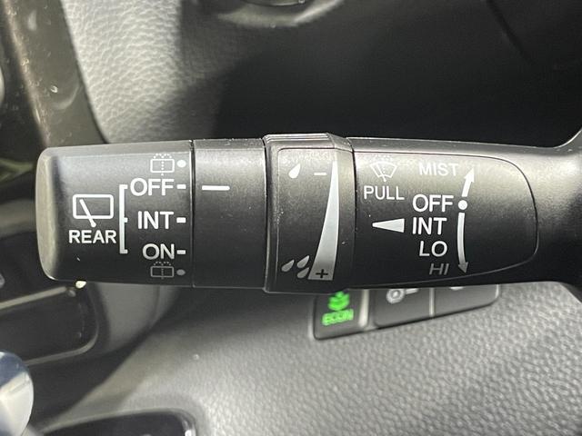 N-BOXカスタム G・Lターボホンダセンシング 純正ナビTV バックカメラ 両側パワースライドドア ハーフレザー レーダークルコン 衝突軽減ブレーキ レーンアシスト スマートキー プッシュスタート アイドリングストップ ドライブレコーダー ETC(41枚目)