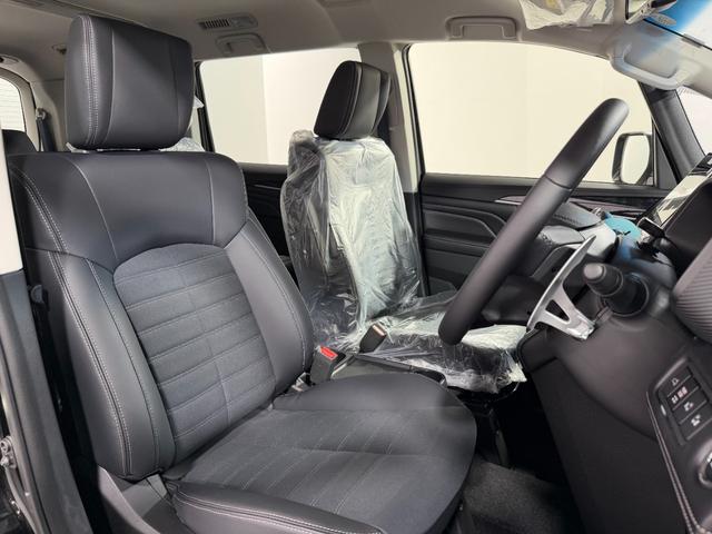 デリカD:5 シャモニー 登録済未使用車 ALPINE12.8incナビTV 360カメラ 後席モニター パワーシート/ヒーター ハンドルヒーター 電動リアゲート レーダーC 衝突軽減B レーンアシスト BSM 100V電源(13枚目)