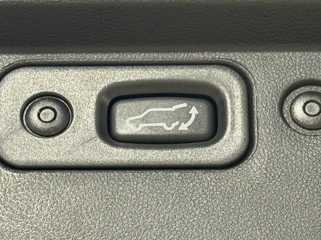 デリカD:5 シャモニー 登録済未使用車 ALPINE12.8incナビTV 360カメラ 後席モニター パワーシート/ヒーター ハンドルヒーター 電動リアゲート レーダーC 衝突軽減B レーンアシスト BSM 100V電源(44枚目)