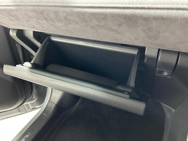 LBX クール レクサスチームメイト アドバンストパーク アドバンスドドライブ 純正9.8incナビTV 360カメラ ハーフレザー パワーシート/ヒーター 電動リアゲート レーダーC 衝突軽減B LKA BSM(28枚目)