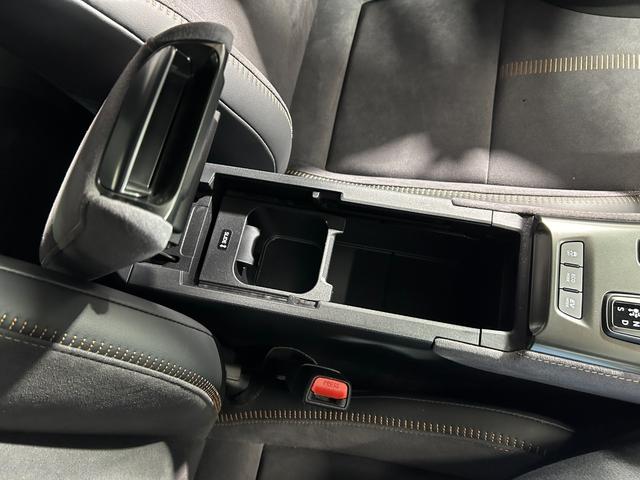 LBX クール レクサスチームメイト アドバンストパーク アドバンスドドライブ 純正9.8incナビTV 360カメラ ハーフレザー パワーシート/ヒーター 電動リアゲート レーダーC 衝突軽減B LKA BSM(29枚目)