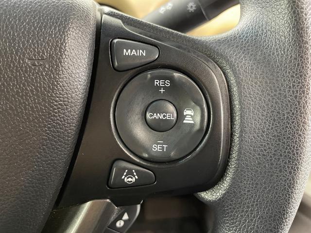 フリード G・ホンダセンシング 純正ナビTV Bカメラ レーダークルーズ 衝突軽減B レーンアシスト 両側パワースライドドア プッシュスタート ベンチシート オートライト Bluetooth CD/DVD ETC スマートキー(10枚目)