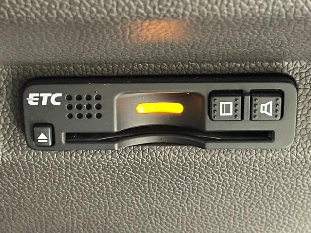 フリード G・ホンダセンシング 純正ナビTV Bカメラ レーダークルーズ 衝突軽減B レーンアシスト 両側パワースライドドア プッシュスタート ベンチシート オートライト Bluetooth CD/DVD ETC スマートキー(12枚目)