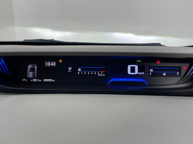 フリード G・ホンダセンシング 純正ナビTV Bカメラ レーダークルーズ 衝突軽減B レーンアシスト 両側パワースライドドア プッシュスタート ベンチシート オートライト Bluetooth CD/DVD ETC スマートキー(40枚目)