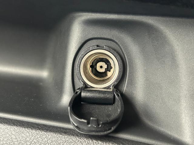 セレナ ｅ－パワー　オーテック　セーフティパッケージ　ＰｒｏＰＩＬＯＴ　純正１０ｉｎｃナビＴＶ　後席モニター　３６０カメラ　レーダークルーズ　衝突軽減Ｂ　レーンアシスト　両側パワースライドドア　クリアランスソナー　シートヒーター　リアオートＡＣ　ドラレコ（36枚目）