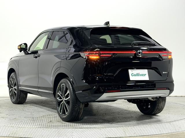 ヴェゼル e:HEV Z 登録済未使用車 純正9incナビTV バックカメラ ハーフレザー シート&ハンドルヒーター 電動リアゲート レーダークルコン 衝突軽減ブレーキ レーンアシスト BSM ダウンヒルアシスト 置き型充電(21枚目)