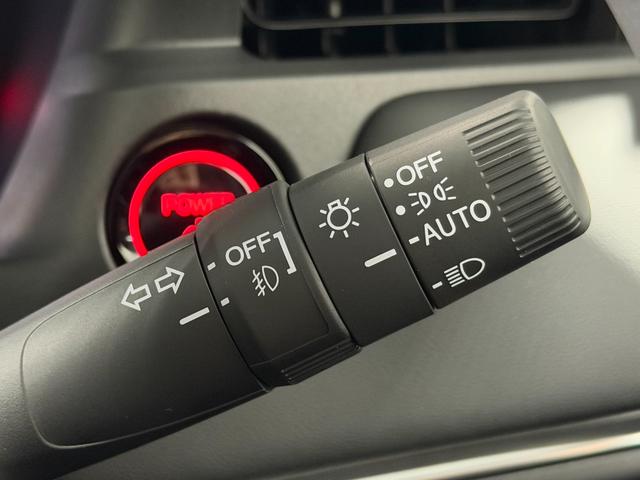 ヴェゼル e:HEV Z 登録済未使用車 純正9incナビTV バックカメラ ハーフレザー シート&ハンドルヒーター 電動リアゲート レーダークルコン 衝突軽減ブレーキ レーンアシスト BSM ダウンヒルアシスト 置き型充電(27枚目)