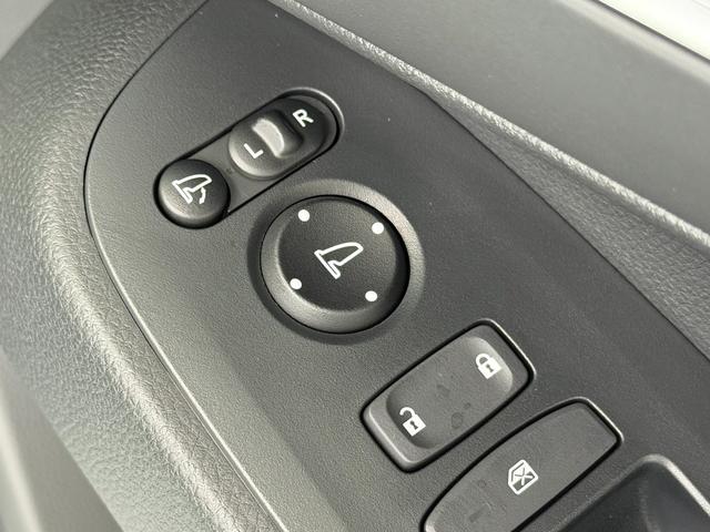 ヴェゼル e:HEV Z 登録済未使用車 純正9incナビTV バックカメラ ハーフレザー シート&ハンドルヒーター 電動リアゲート レーダークルコン 衝突軽減ブレーキ レーンアシスト BSM ダウンヒルアシスト 置き型充電(53枚目)