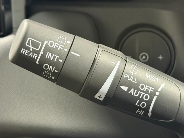 ヴェゼル e:HEV Z 登録済未使用車 純正9incナビTV バックカメラ ハーフレザー シート&ハンドルヒーター 電動リアゲート レーダークルコン 衝突軽減ブレーキ レーンアシスト BSM ダウンヒルアシスト 置き型充電(32枚目)