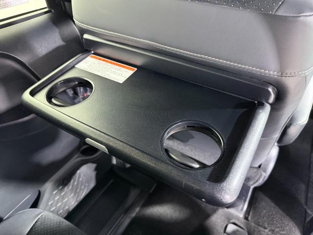 ◆弊社にてナビ・マット・バイザーなど各パーツの取り付けも可能です。◆大阪市／大東市／門真市／四條畷市／八尾市／寝屋川市／交野市／枚方市／守口市／摂津市／柏原市／堺市／吹田市／阪南市／泉南市／田尻町◆