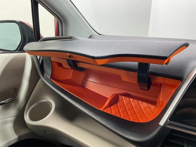 シエンタ Ｇ　純正ナビ　バックカメラ　Ｂｌｕｅｔｏｏｔｈ　フルセグＴＶ　ＤＶＤ再生　トヨタセーフティーセンス　両側パワースライドドア　シートヒーター　ビルトインＥＴＣ　スマートキー　アイドリングストップ（41枚目）