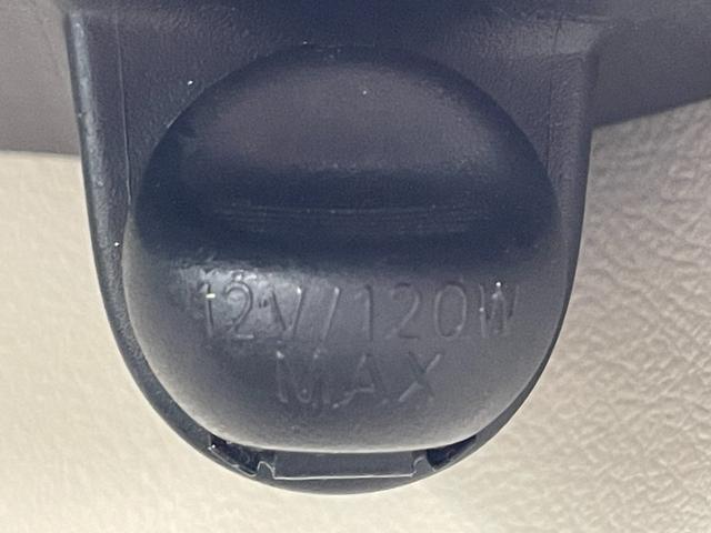 シエンタ Ｇ　純正ナビ　バックカメラ　Ｂｌｕｅｔｏｏｔｈ　フルセグＴＶ　ＤＶＤ再生　トヨタセーフティーセンス　両側パワースライドドア　シートヒーター　ビルトインＥＴＣ　スマートキー　アイドリングストップ（49枚目）