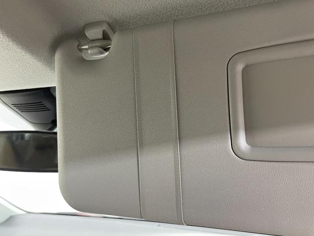 シエンタ Ｇ　純正ナビ　バックカメラ　Ｂｌｕｅｔｏｏｔｈ　フルセグＴＶ　ＤＶＤ再生　トヨタセーフティーセンス　両側パワースライドドア　シートヒーター　ビルトインＥＴＣ　スマートキー　アイドリングストップ（50枚目）