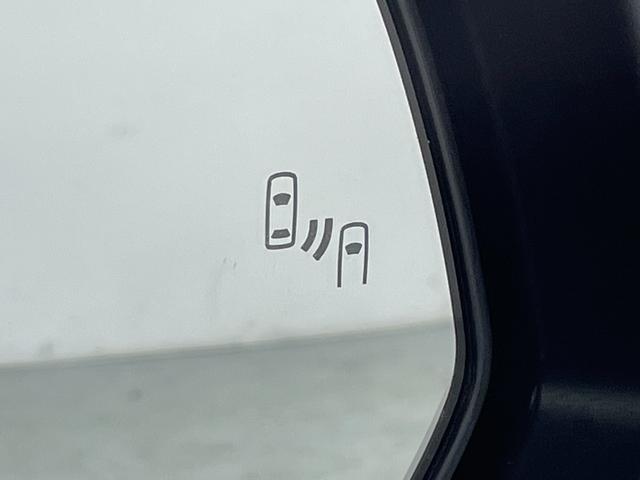 アルファード Ｚ　モデリスタエアロ　　トヨタチームメイト　アドバンスドパーク　左右独立ムーンルーフ　黒革　３６０カメラ　後席モニター　ヘッドアップＤ　デジタルインナーミラー　パワーシート／ヒーター／エアコン（9枚目）