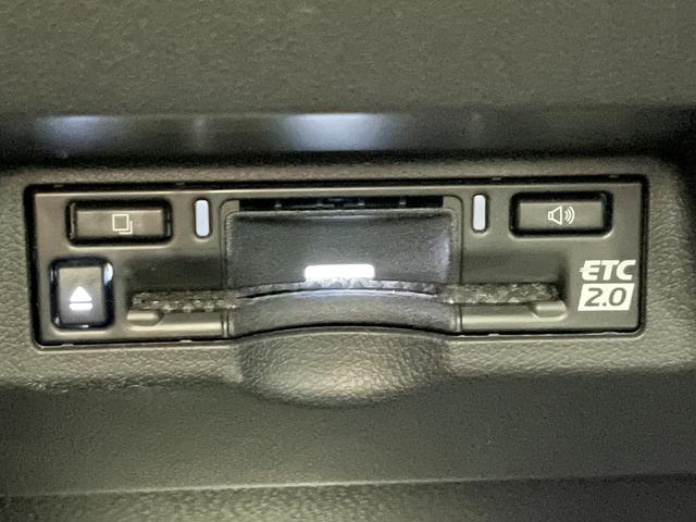 アルファード Ｚ　モデリスタエアロ　　トヨタチームメイト　アドバンスドパーク　左右独立ムーンルーフ　黒革　３６０カメラ　後席モニター　ヘッドアップＤ　デジタルインナーミラー　パワーシート／ヒーター／エアコン（12枚目）