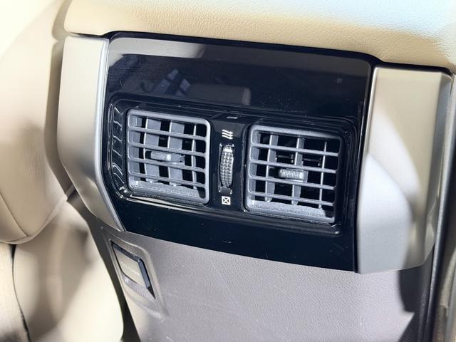 ランドクルーザープラド TX Lパッケージ サンルーフ ベージュ本革シート 9incナビTV バックカメラ パワーシート/ヒーター/エアコン レーダーC 衝突軽減B レーンアシスト オートハイビーム ダウンヒルアシスト 前後ドライブレコーダー(27枚目)