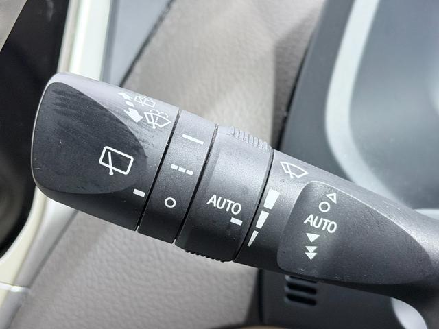 ランドクルーザープラド TX Lパッケージ サンルーフ ベージュ本革シート 9incナビTV バックカメラ パワーシート/ヒーター/エアコン レーダーC 衝突軽減B レーンアシスト オートハイビーム ダウンヒルアシスト 前後ドライブレコーダー(57枚目)