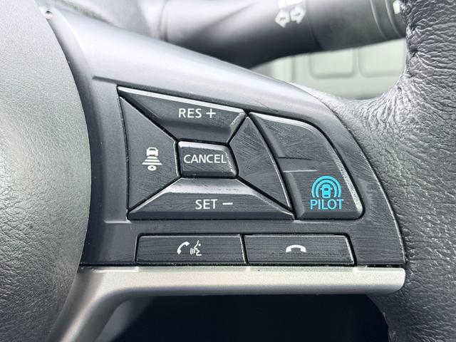 セレナ ハイウェイスターＶ　ＰｒｏＰＩＬＯＴ　純正１０ｉｎｃナビＴＶ　３６０カメラ　デジタルインナーミラー　レーダーＣ　衝突軽減Ｂ　レーンアシスト　ＢＳＭ　両側パワースライドドア　クリアランスソナー　リアオートエアコン　ＥＴＣ（7枚目）