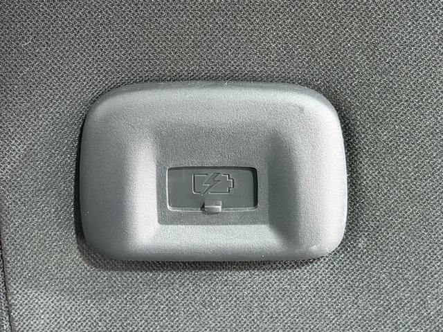 セレナ ハイウェイスターＶ　ＰｒｏＰＩＬＯＴ　純正１０ｉｎｃナビＴＶ　３６０カメラ　デジタルインナーミラー　レーダーＣ　衝突軽減Ｂ　レーンアシスト　ＢＳＭ　両側パワースライドドア　クリアランスソナー　リアオートエアコン　ＥＴＣ（25枚目）