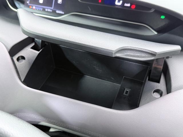 セレナ ハイウェイスターＶ　ＰｒｏＰＩＬＯＴ　純正１０ｉｎｃナビＴＶ　３６０カメラ　デジタルインナーミラー　レーダーＣ　衝突軽減Ｂ　レーンアシスト　ＢＳＭ　両側パワースライドドア　クリアランスソナー　リアオートエアコン　ＥＴＣ（48枚目）