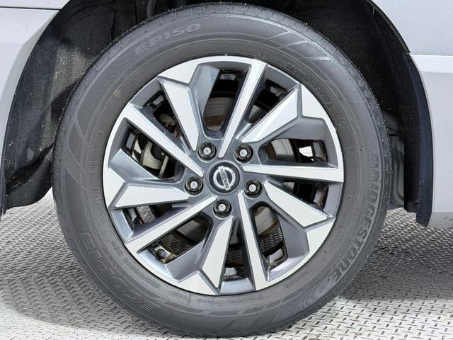 セレナ ハイウェイスターＶ　ＰｒｏＰＩＬＯＴ　純正１０ｉｎｃナビＴＶ　３６０カメラ　デジタルインナーミラー　レーダーＣ　衝突軽減Ｂ　レーンアシスト　ＢＳＭ　両側パワースライドドア　クリアランスソナー　リアオートエアコン　ＥＴＣ（62枚目）