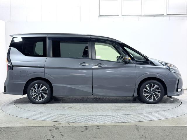 セレナ ハイウェイスターＶ　ＰｒｏＰＩＬＯＴ　純正１０ｉｎｃナビＴＶ　３６０カメラ　デジタルインナーミラー　レーダーＣ　衝突軽減Ｂ　レーンアシスト　ＢＳＭ　両側パワースライドドア　クリアランスソナー　リアオートエアコン　ＥＴＣ（68枚目）