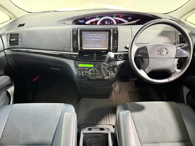 エスティマ アエラス　プレミアムエディション　サンルーフ　純正８ｉｎｃナビＴＶ　両側パワースライドドア　リアオートエアコン　パワーシート　ハーフレザーシート　オットマン　ウォークスルー　横滑り防止　ビルトインＥＴＣ　プッシュスタート　スマートキー（2枚目）