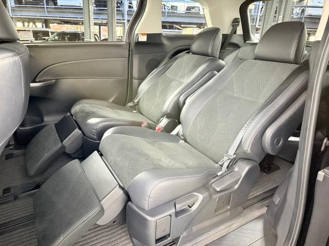 エスティマ アエラス　プレミアムエディション　サンルーフ　純正８ｉｎｃナビＴＶ　両側パワースライドドア　リアオートエアコン　パワーシート　ハーフレザーシート　オットマン　ウォークスルー　横滑り防止　ビルトインＥＴＣ　プッシュスタート　スマートキー（25枚目）