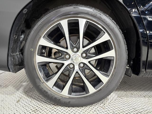 エスティマ アエラス　プレミアムエディション　サンルーフ　純正８ｉｎｃナビＴＶ　両側パワースライドドア　リアオートエアコン　パワーシート　ハーフレザーシート　オットマン　ウォークスルー　横滑り防止　ビルトインＥＴＣ　プッシュスタート　スマートキー（67枚目）