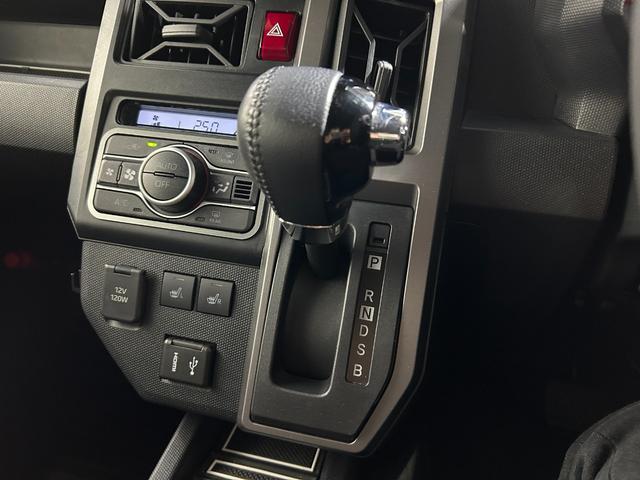 タフト G ダーククロムベンチャー ガラスルーフ 純正9incディスプレイオーディオ バックカメラ フルセグTV HDMI 衝突軽減B レーンキープアシスト シートヒーター オートライト LEDライト スマートキー ドライブレコーダー(12枚目)