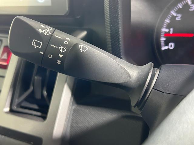 タフト G ダーククロムベンチャー ガラスルーフ 純正9incディスプレイオーディオ バックカメラ フルセグTV HDMI 衝突軽減B レーンキープアシスト シートヒーター オートライト LEDライト スマートキー ドライブレコーダー(25枚目)