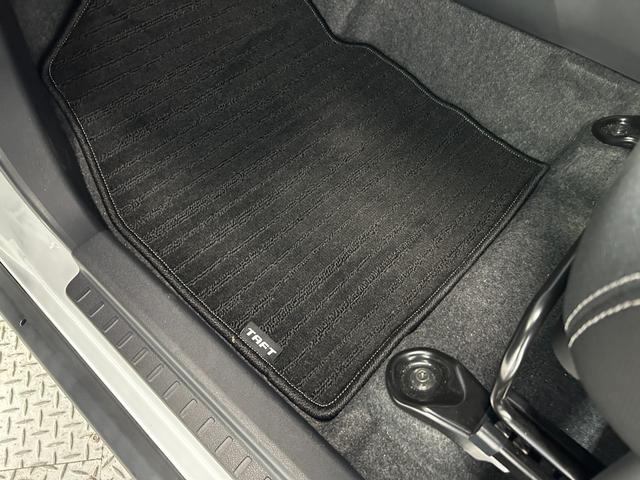 タフト G ダーククロムベンチャー ガラスルーフ 純正9incディスプレイオーディオ バックカメラ フルセグTV HDMI 衝突軽減B レーンキープアシスト シートヒーター オートライト LEDライト スマートキー ドライブレコーダー(48枚目)