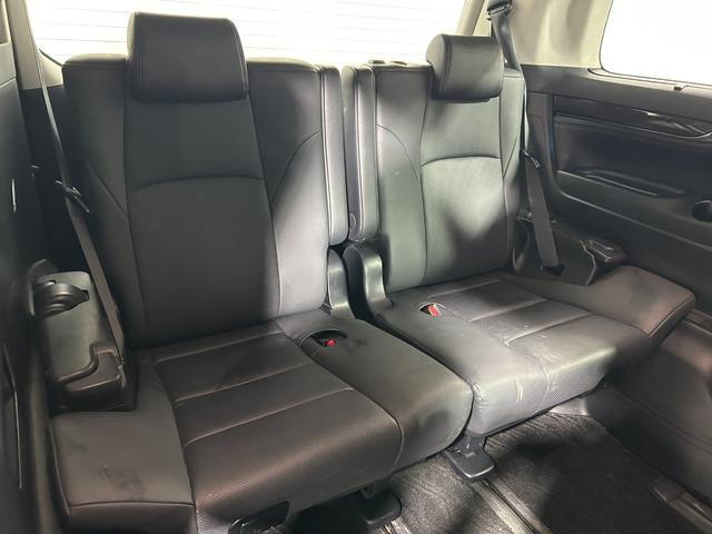 ヴェルファイアハイブリッド ＺＲ　Ｇエディション　ＴＲＤエアロ　サンルーフ　黒革シート　純正ナビＴＶ　デジタルインナーミラー　フリップダウンモニター　ＣＤ／ＤＶＤプレイヤー　３眼ＬＥＤ　レーダーＣ　ＰＣＳ　ＬＫＡ　ＢＳＭ　パワーバックドア（16枚目）