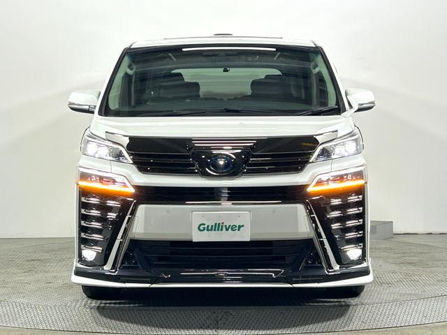 ヴェルファイアハイブリッド ＺＲ　Ｇエディション　ＴＲＤエアロ　サンルーフ　黒革シート　純正ナビＴＶ　デジタルインナーミラー　フリップダウンモニター　ＣＤ／ＤＶＤプレイヤー　３眼ＬＥＤ　レーダーＣ　ＰＣＳ　ＬＫＡ　ＢＳＭ　パワーバックドア（56枚目）