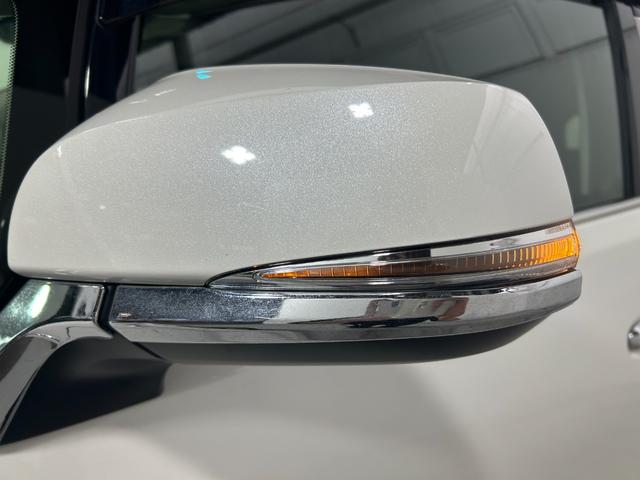 ヴェルファイアハイブリッド ＺＲ　Ｇエディション　ＴＲＤエアロ　サンルーフ　黒革シート　純正ナビＴＶ　デジタルインナーミラー　フリップダウンモニター　ＣＤ／ＤＶＤプレイヤー　３眼ＬＥＤ　レーダーＣ　ＰＣＳ　ＬＫＡ　ＢＳＭ　パワーバックドア（65枚目）