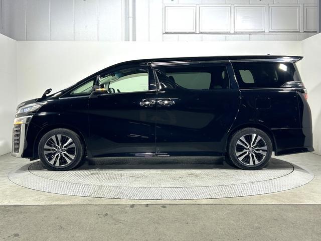 ヴェルファイア ２．５Ｚ　Ｇエディション　黒革シート　三眼ＬＥＤ　純正１０ｉｎｃナビＴＶ　後席モニター　デジタルインナーミラー　パワーシート／ヒーター／エアコン　ハンドルヒーター　電動リアゲート　レーダーＣ　衝突軽減Ｂ　レーンアシスト　ＢＳＭ（67枚目）